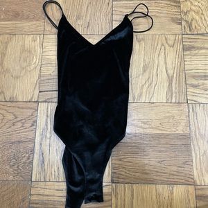 Black velvet v-neck strappy back bodysuit H&M